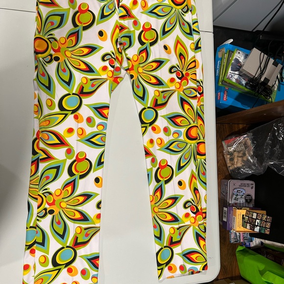 Colorful Patterned Men's Golf Pants - Picture 4 of 4